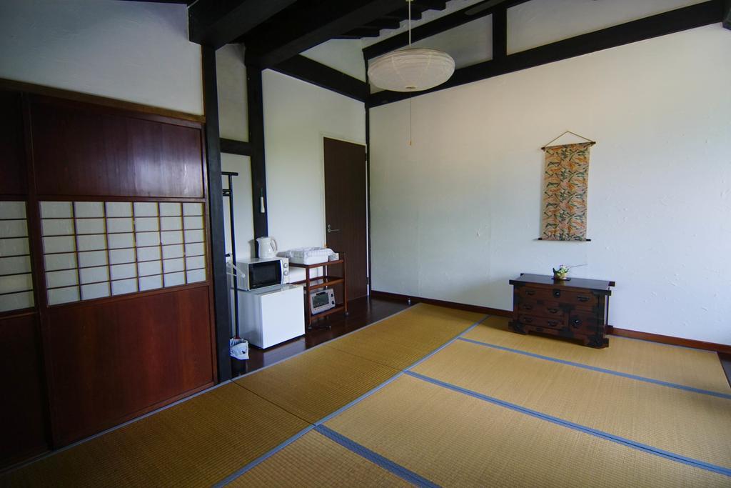 Villa Le Lotus Bleu Ishigaki  Buitenkant foto